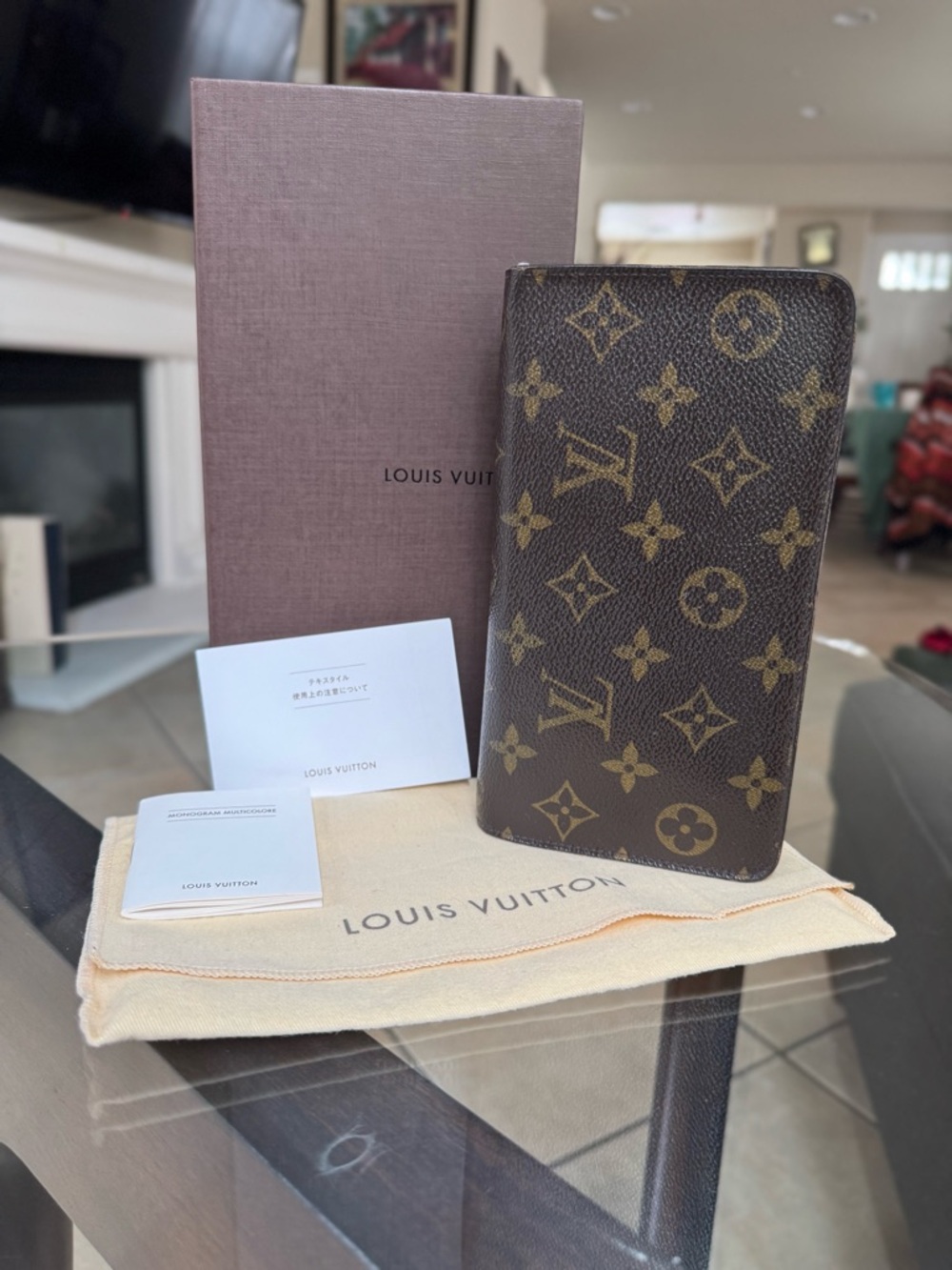 **SOLD**Louis Vuitton Monogram Zippy Long Wallet